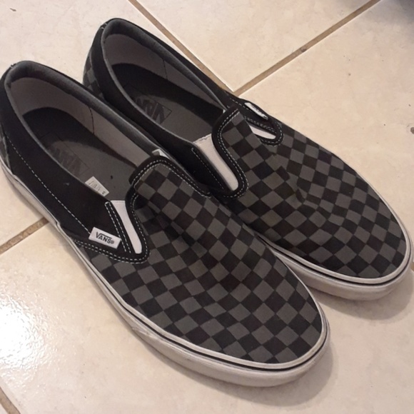 checkered vans size 12